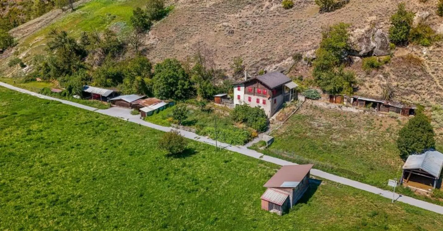 Riserva di terreno con potenziale di sviluppo - Casa residenziale a Lalden - Foto 2 di 12