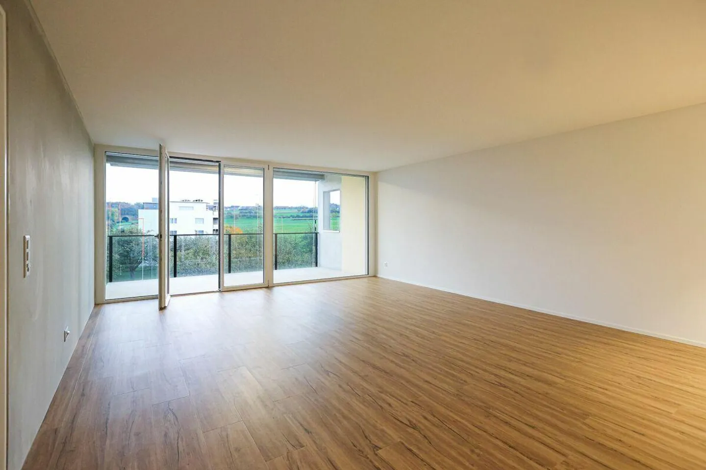 Appartement lumineux de 4,5 pièces - Photo 6 sur 8