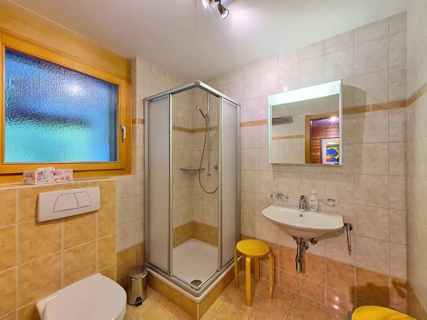 EXCLUSIVITY CHARMING 4.5 ROOM APARTMENT TWO STEPS FROM THE CABLE CAR - Photo 8 of 9