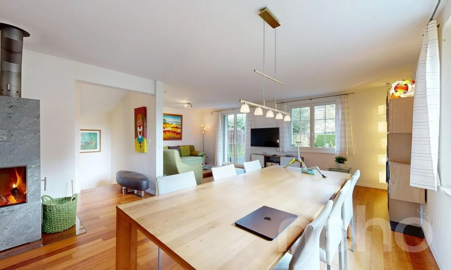 Casa angolare in stile country a Neuheim - Foto 5 di 11