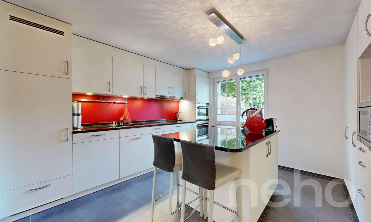 Casa angolare in stile country a Neuheim - Foto 8 di 11