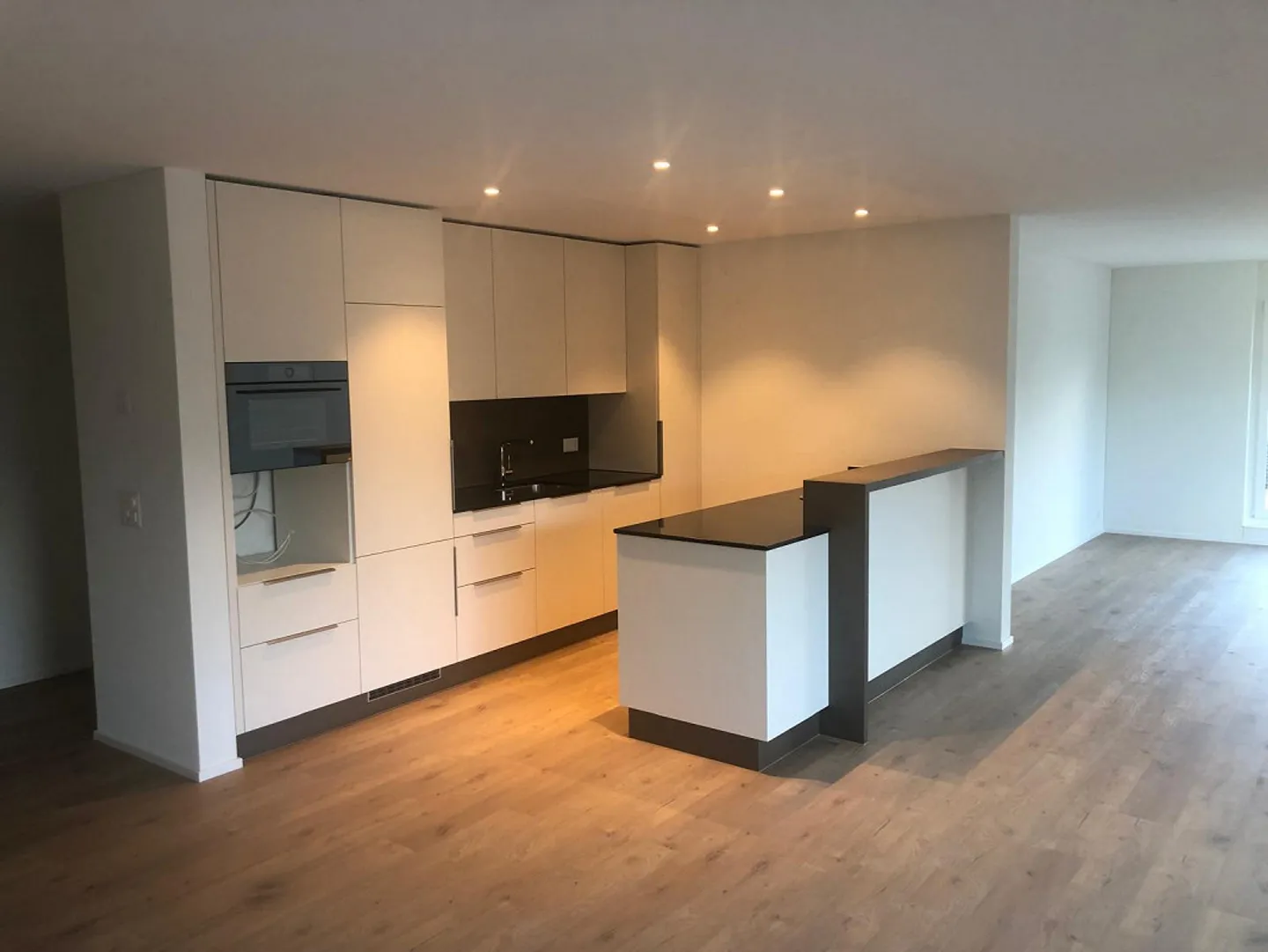 Helle 4.5 Zimmer Wohnung - Foto 1 von 9