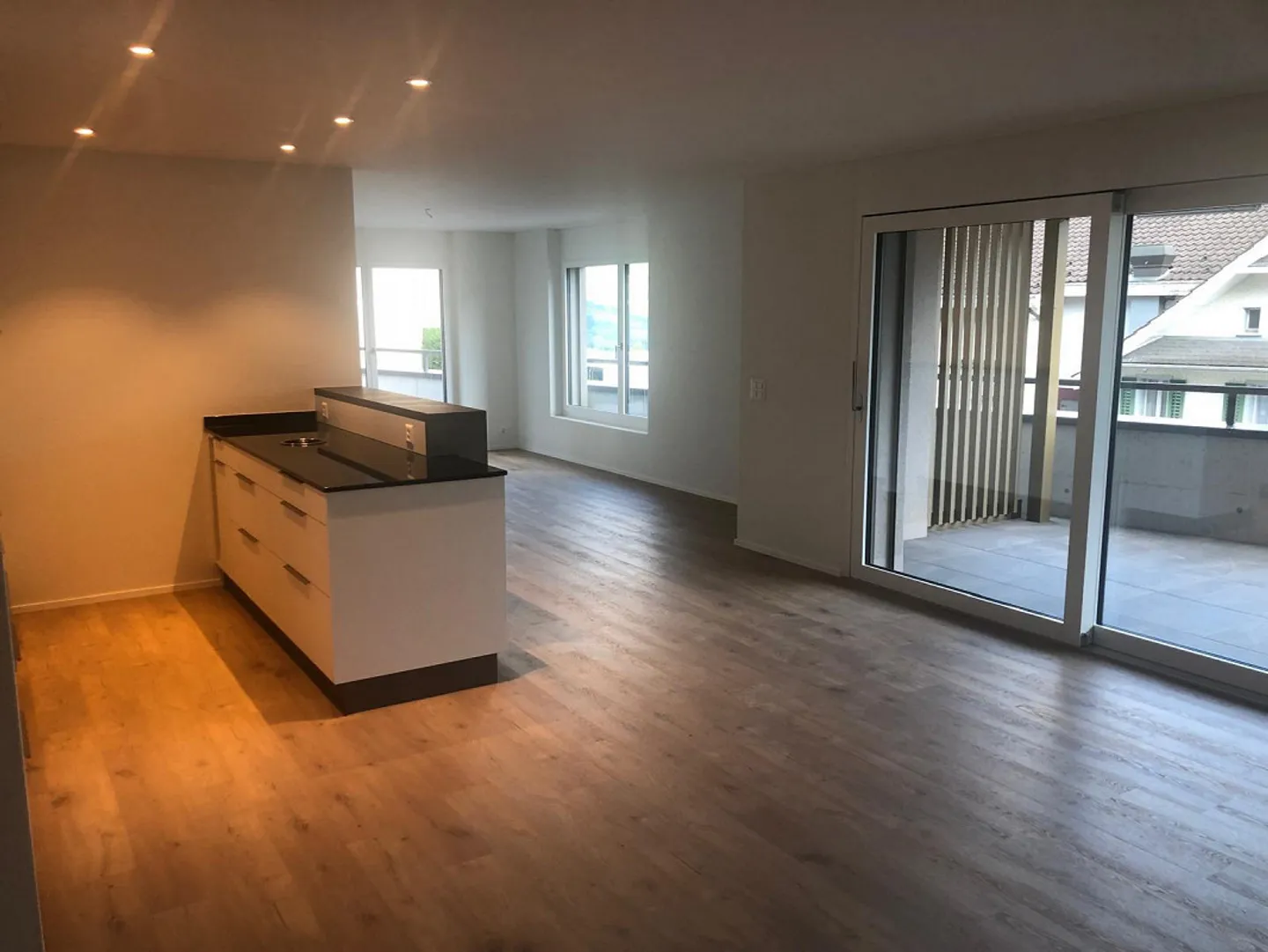 Helle 4.5 Zimmer Wohnung - Foto 2 von 9