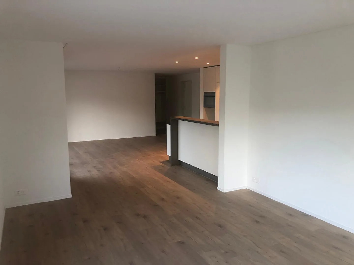 Helle 4.5 Zimmer Wohnung - Foto 3 von 9