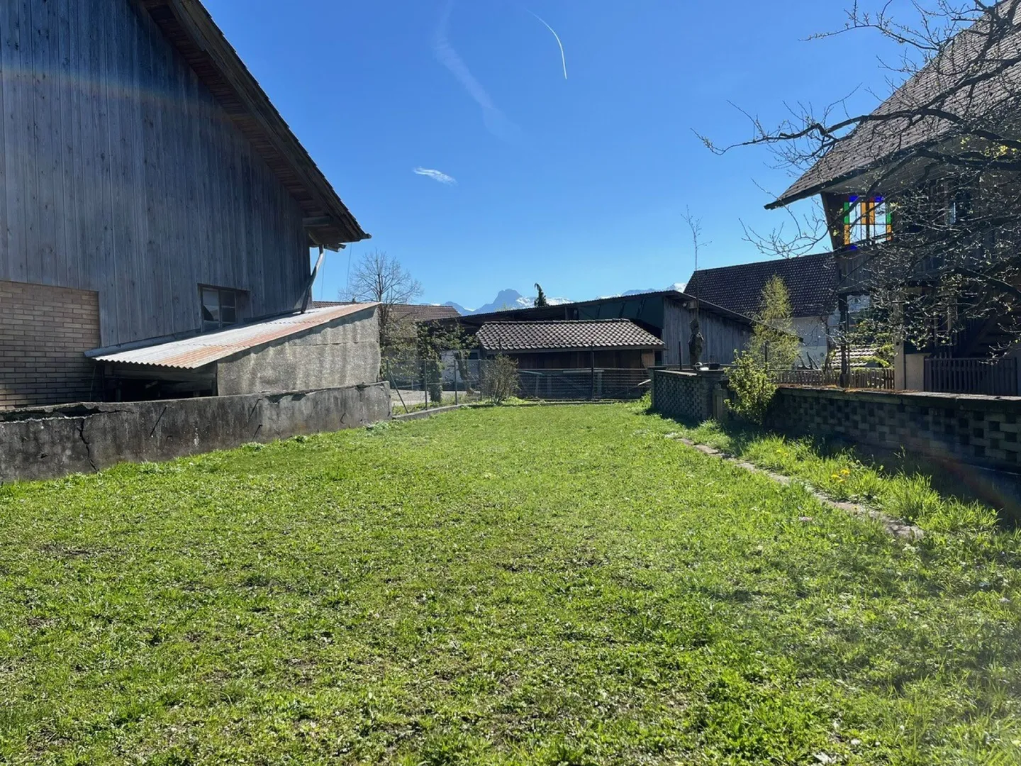 Interessante casa plurifamiliare in vendita - Foto 4 di 13