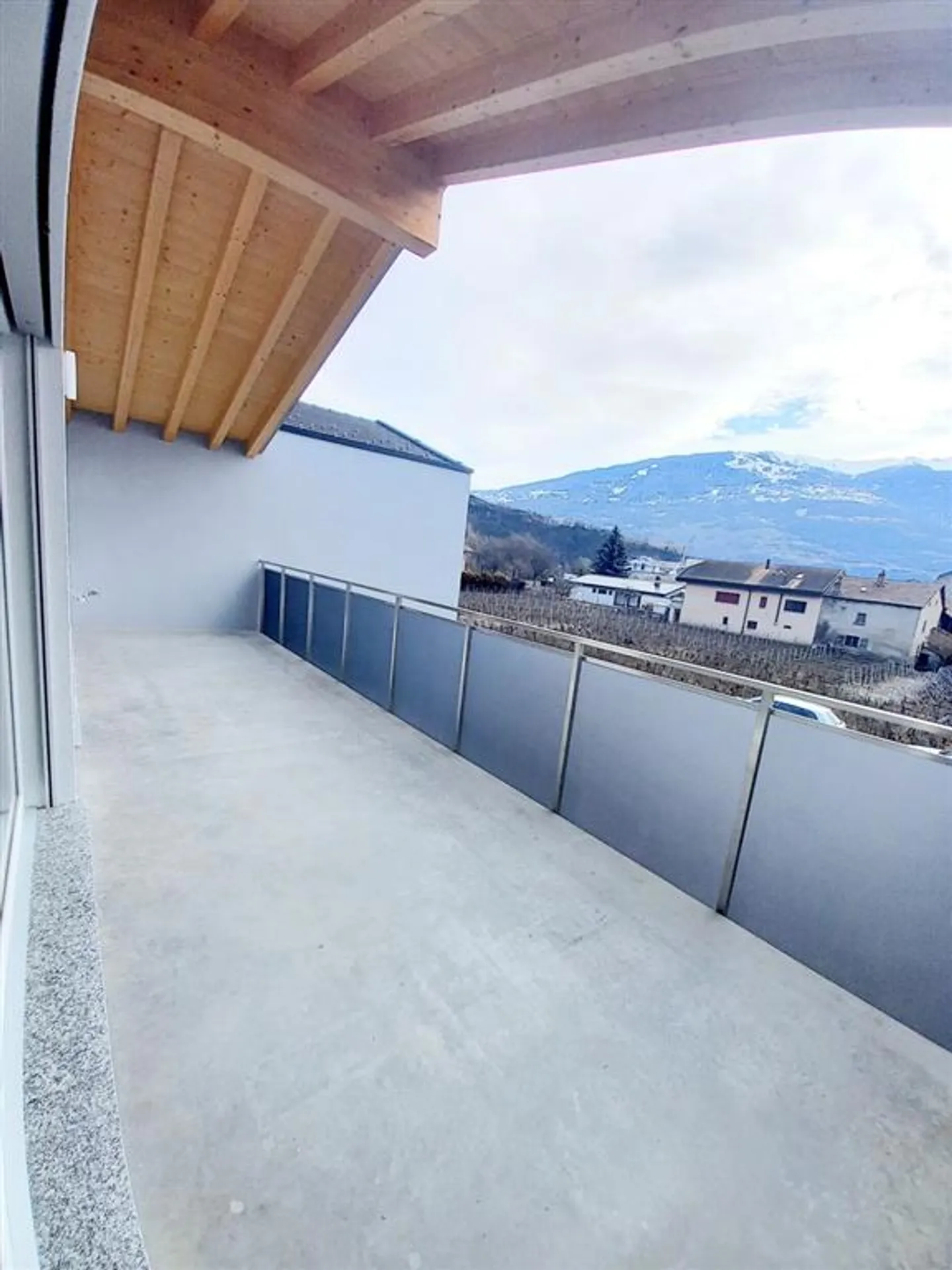 Attique Charmant dans un Cadre Paisible - Photo 7 sur 10