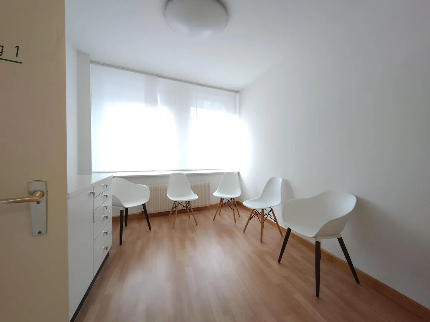 Einfamilienhaus mieten - Foto 2 von 6