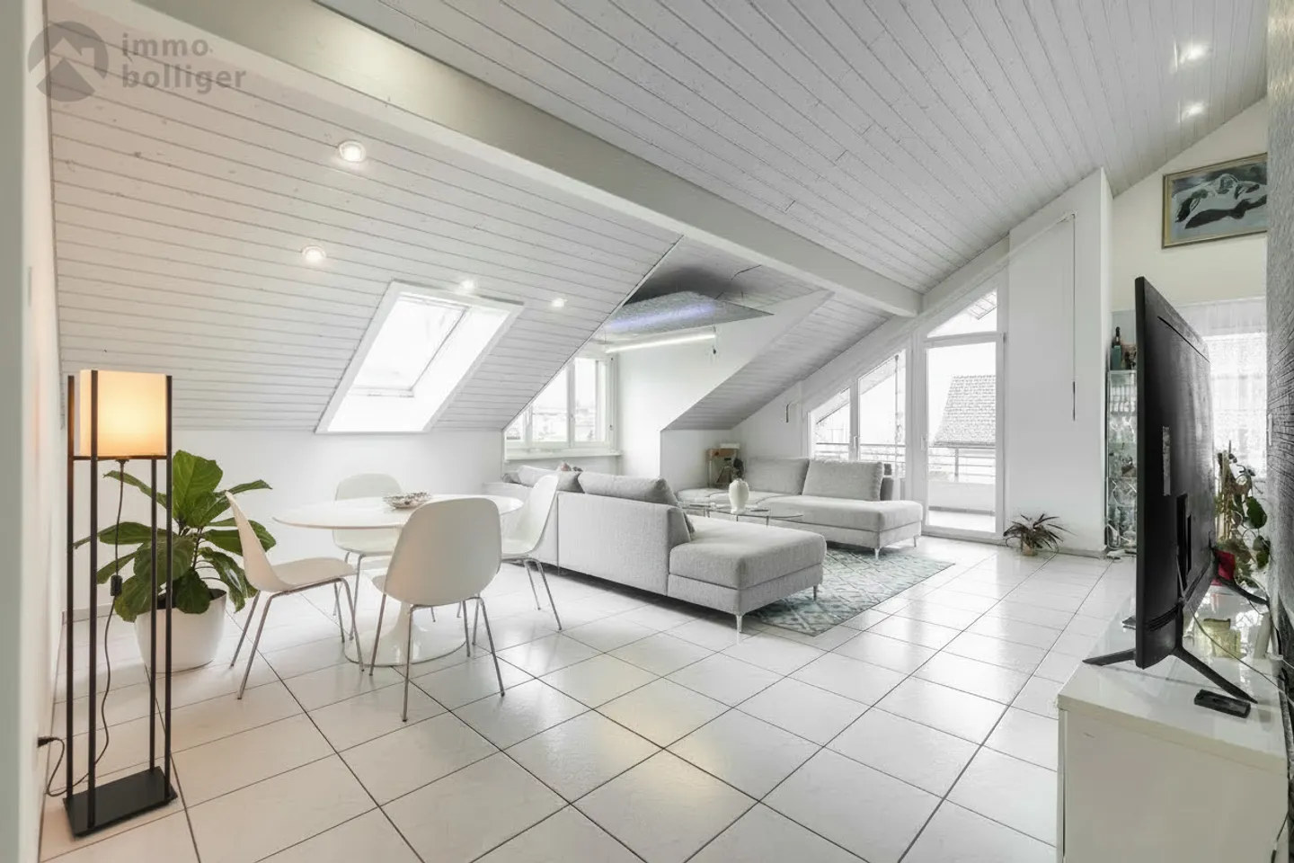 Ampio appartamento 5½ locali - Foto 3 di 14