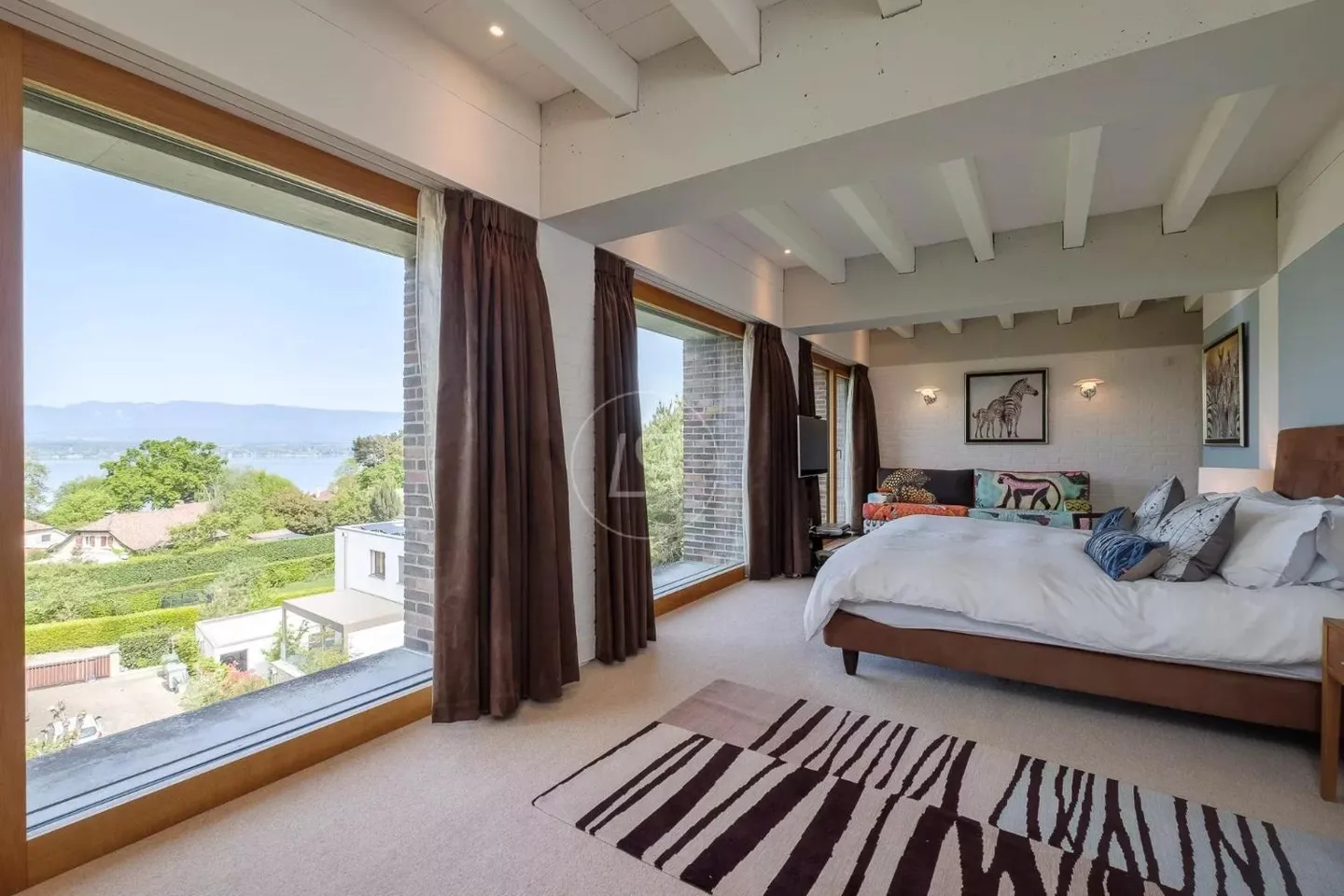 Villa unique conçue par un architecte, vue sur le lac, spa, piscine, Rive Gauche - Photo 12 sur 13