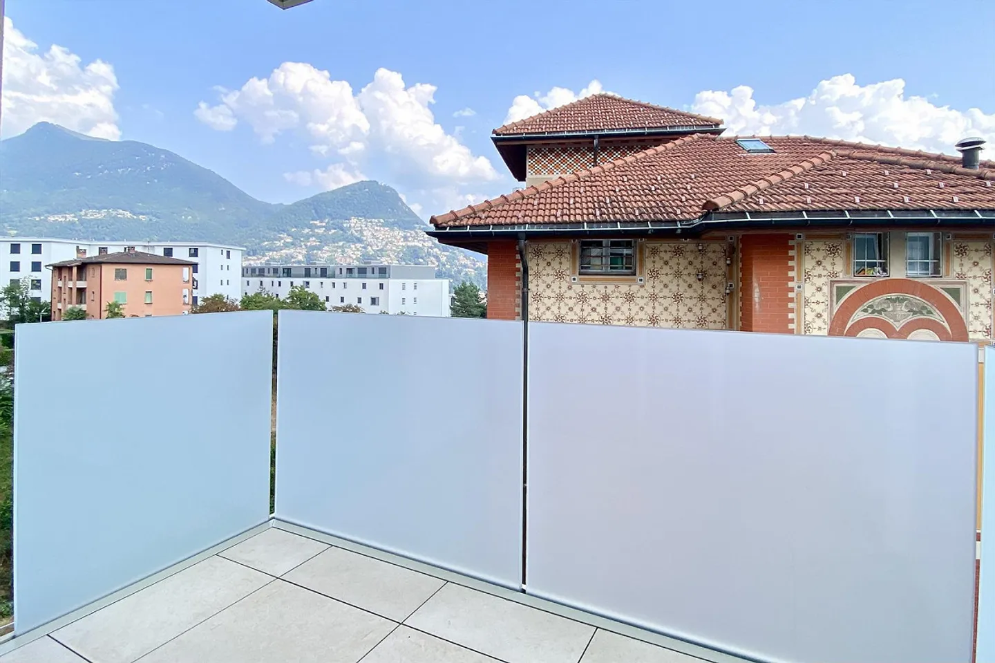 Apartment with 2.5 rooms for rent in Massagno, new building. - Photo 2 of 13