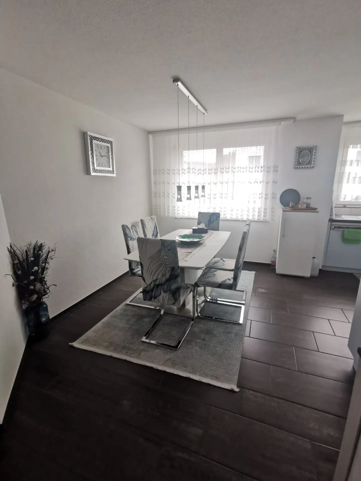 Appartement 4.5 pièces dans un quartier adapté aux enfants - Photo 4 sur 9