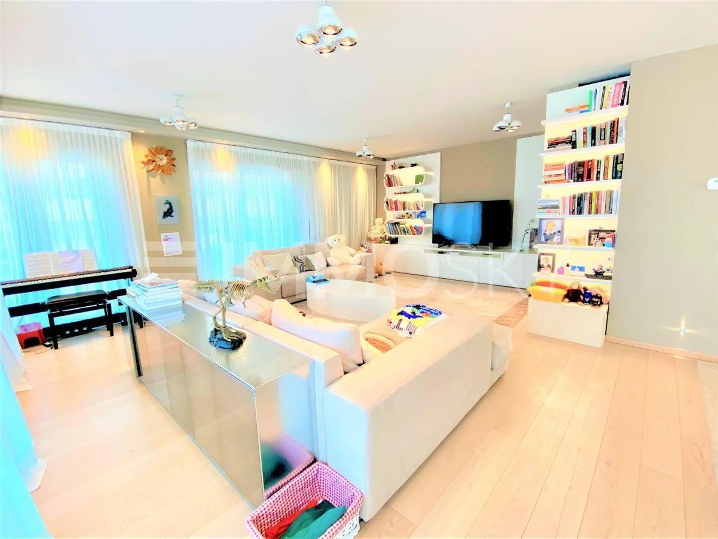 Luxury, comfort, exclusivity just steps from the center - Photo 1 of 4