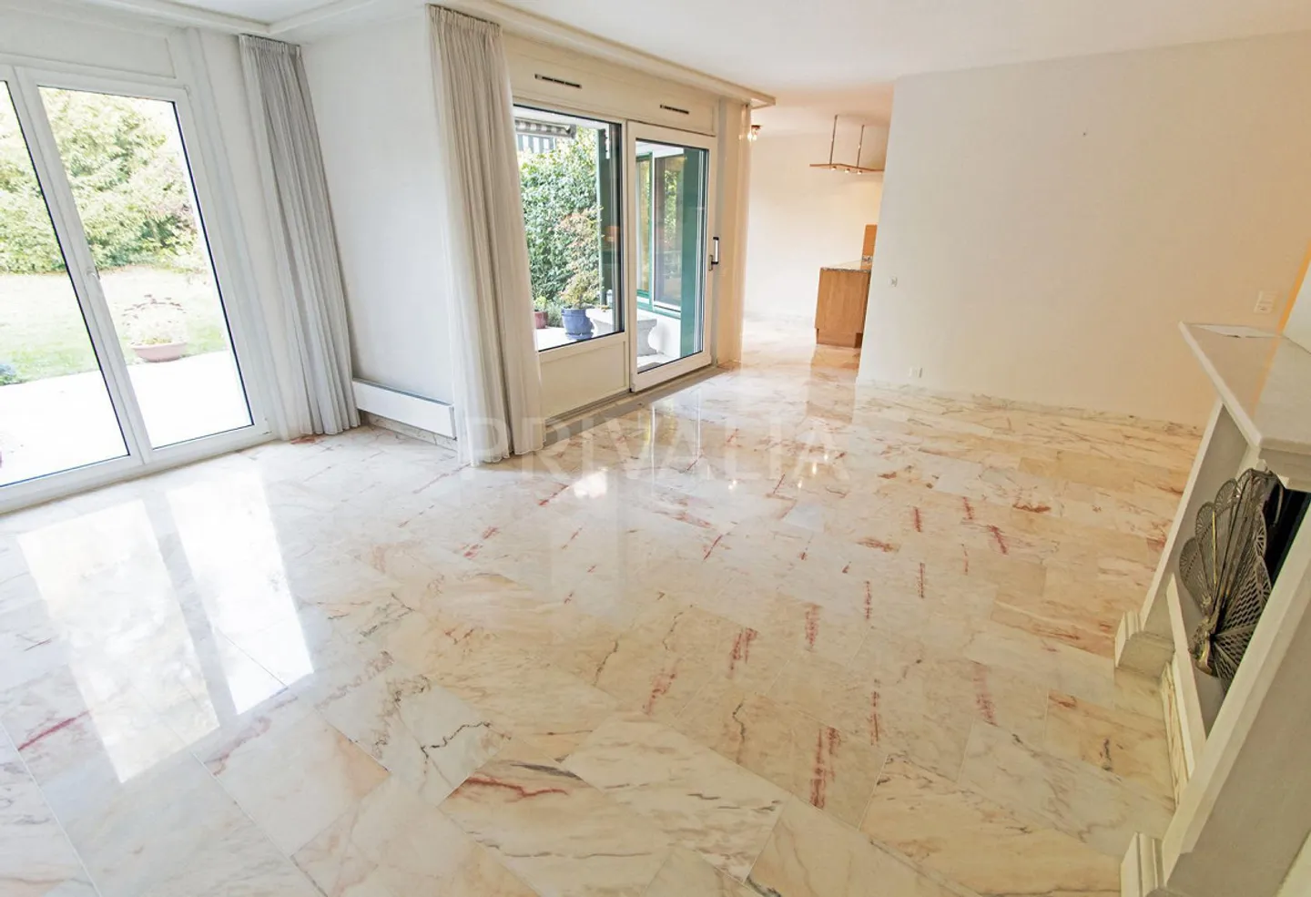 Bel appartement avec jardin, à quelques pas du parc dans une oasis verte - Photo 2 sur 9