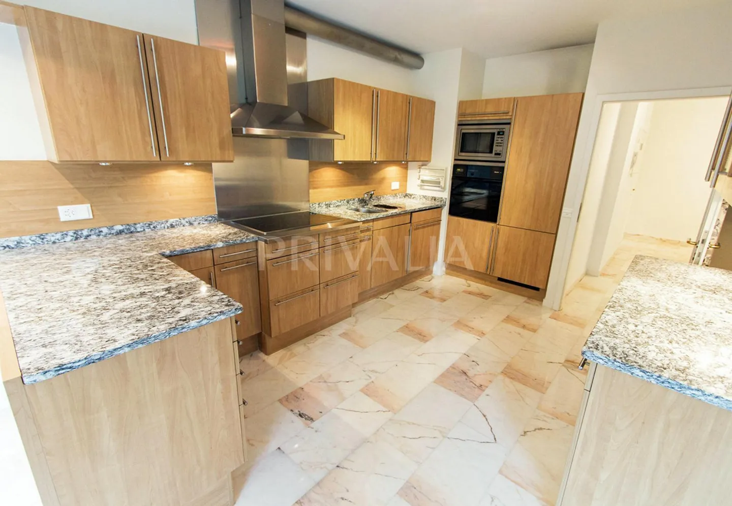 Bel appartement avec jardin, à quelques pas du parc dans une oasis verte - Photo 3 sur 9