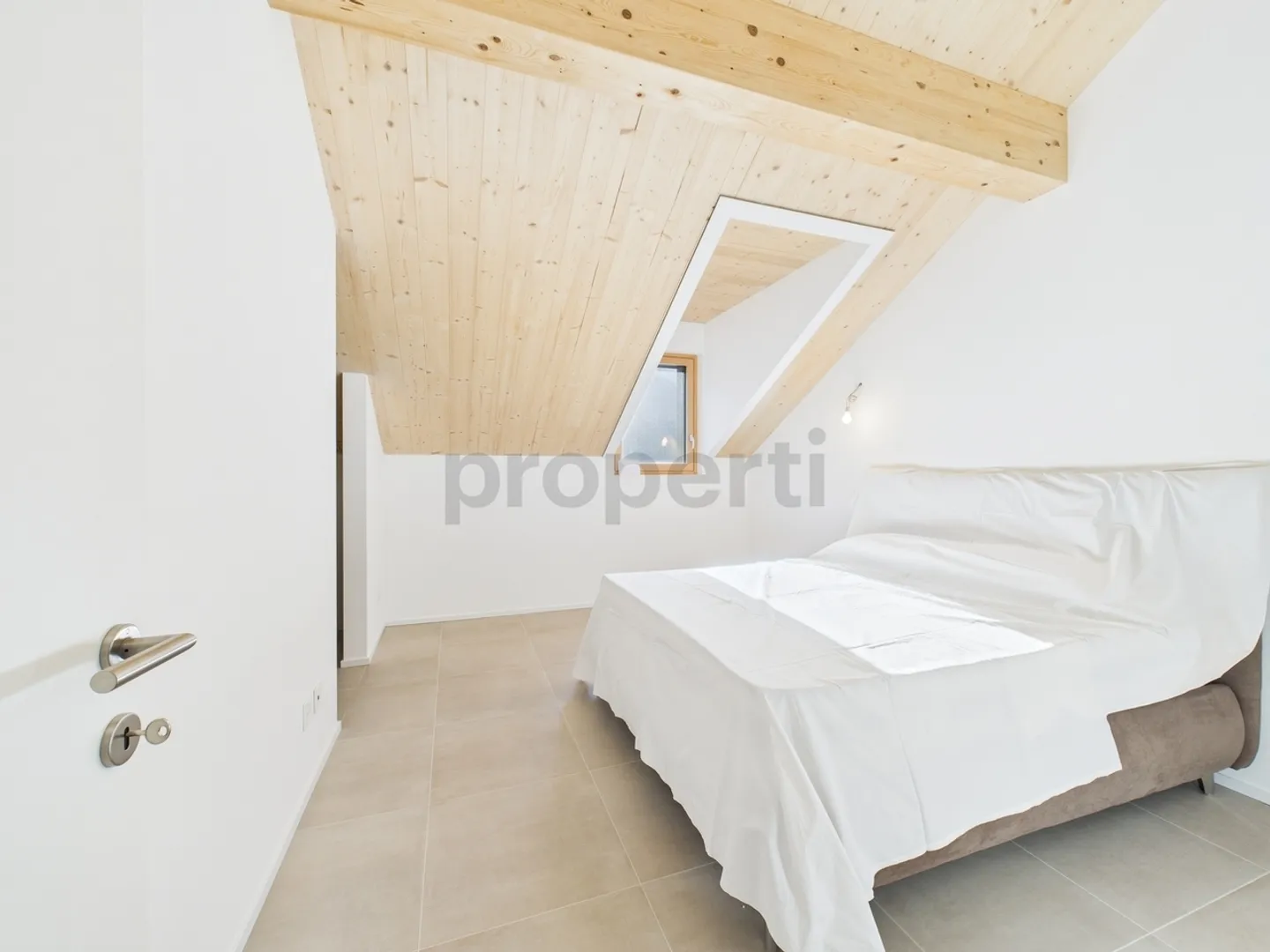 Esclusivo attico 3.5 locali a Biasca - Residenza al Mulino - Photo 8 sur 13