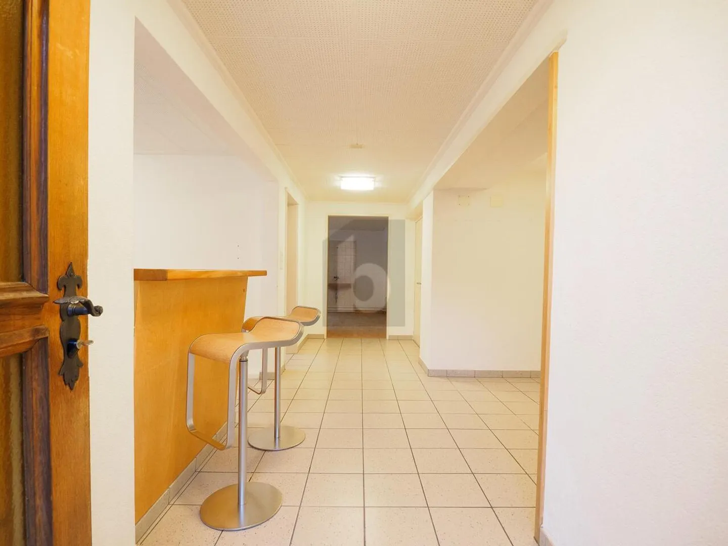 VERSATILE E SITUATO IN POSIZIONE CENTRALE - Foto 2 di 6