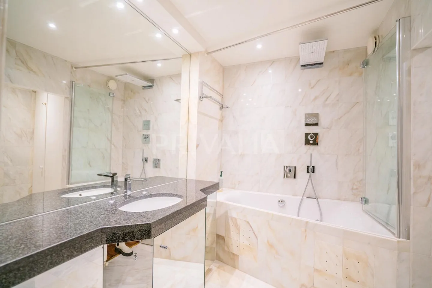 Bel appartement avec jardin, à quelques pas du parc dans une oasis verte - Photo 7 sur 9