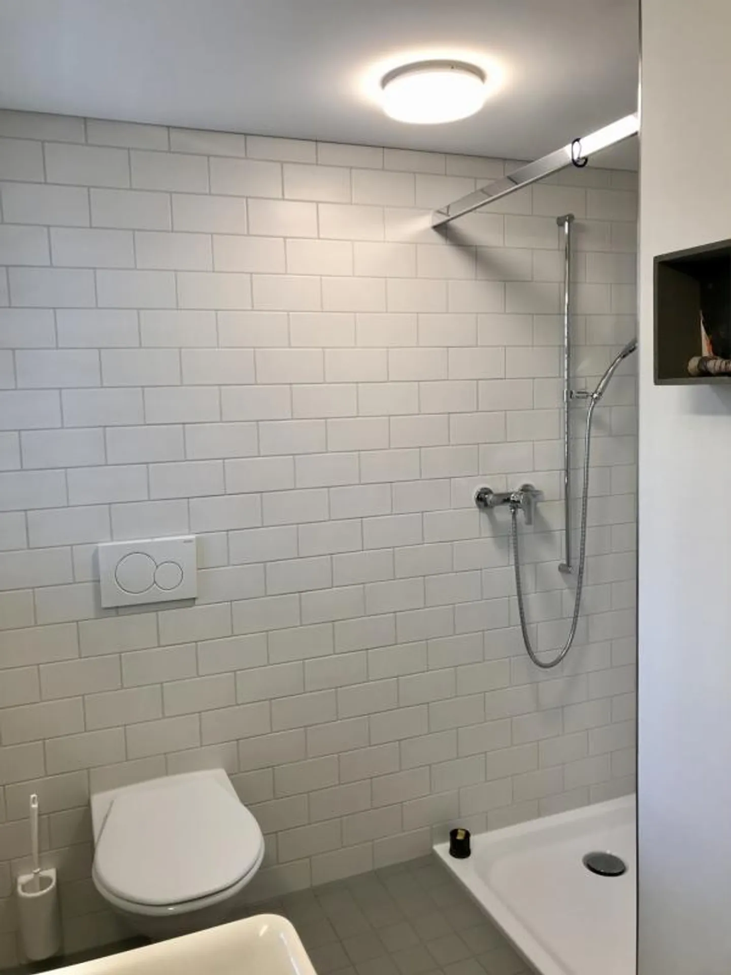 Appartamento 2,5 locali - ristrutturato con vista superba - Foto 11 di 12