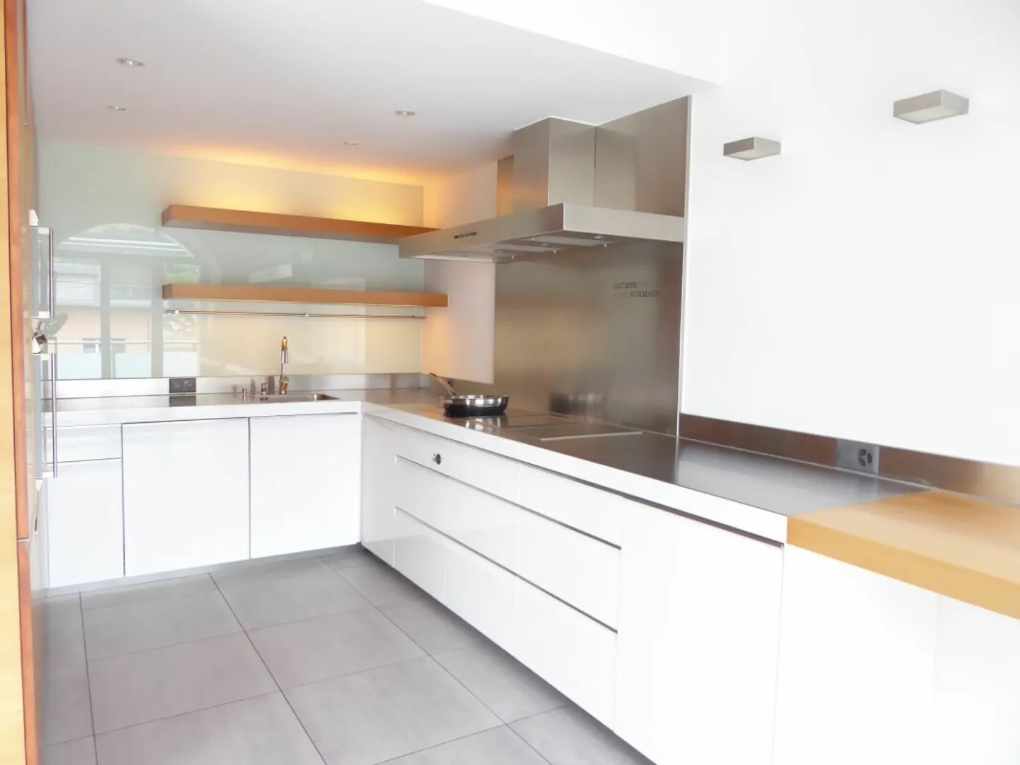4-room maisonette apartment with two underground parking spaces - Photo 6 of 22