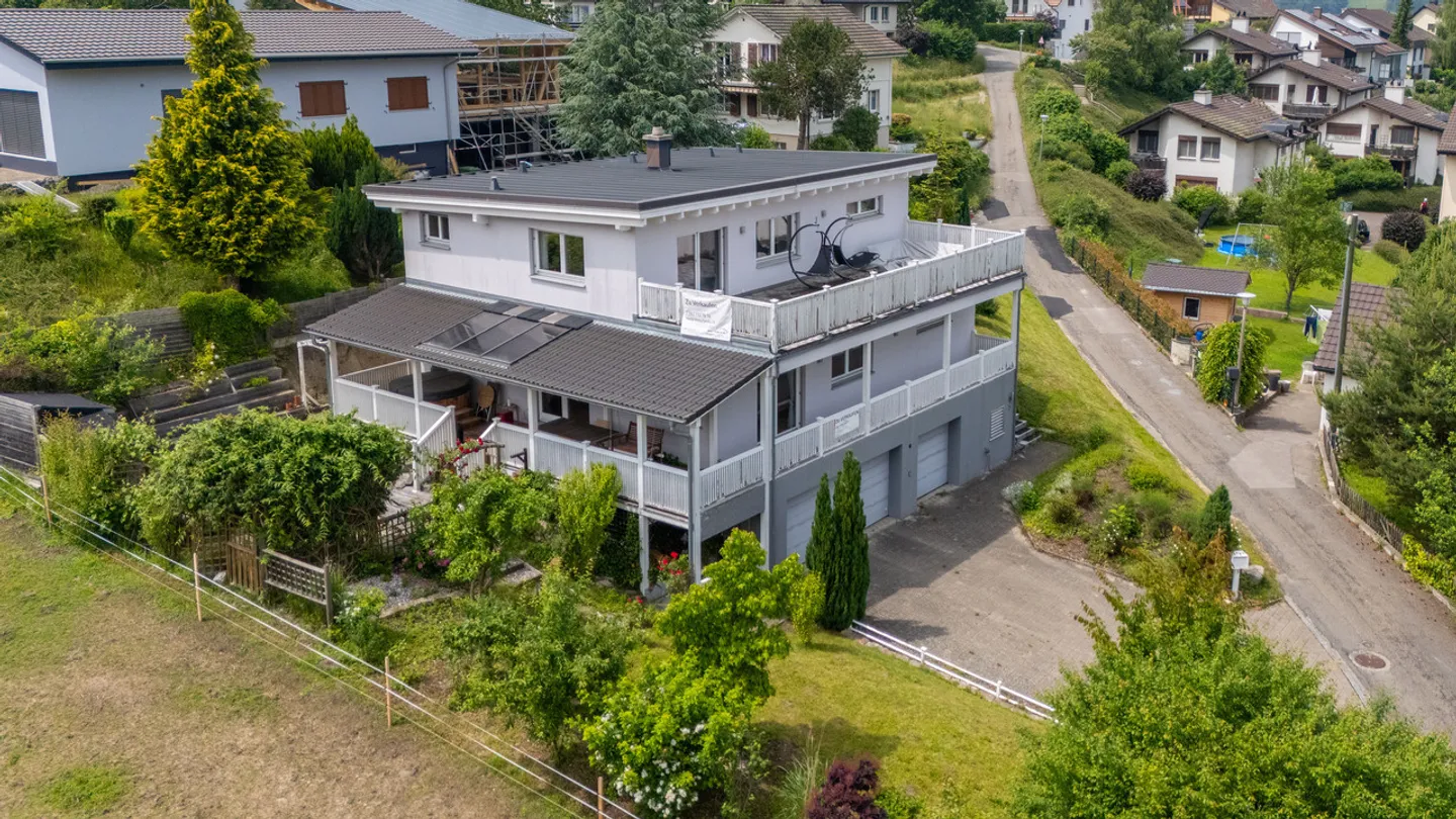 Casa unifamiliare indipendente di 5,5 stanze con stufa svedese - Foto 23 di 25