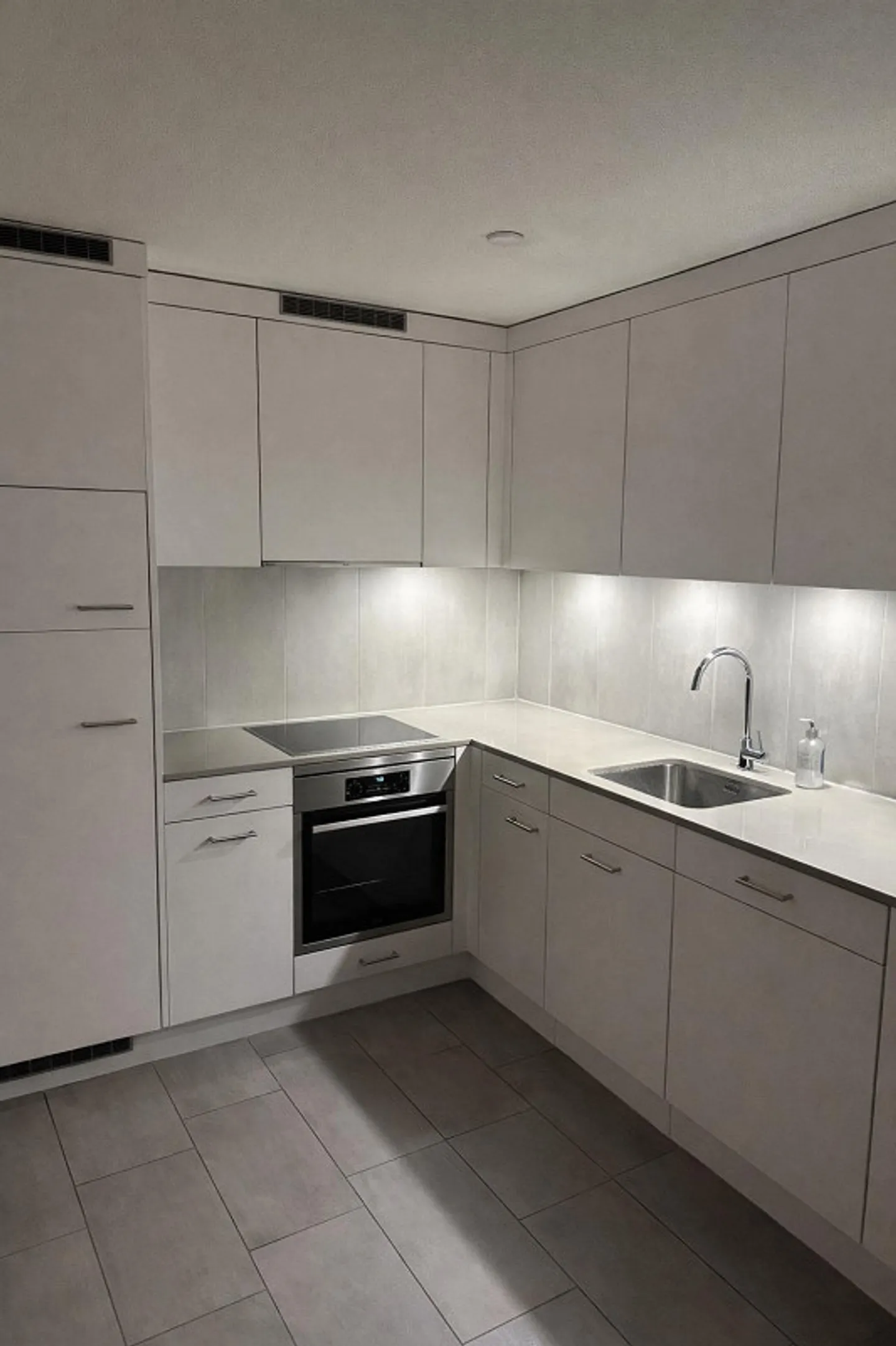 Cozy 2.5-room apartment in a quiet location in Dättwil - Photo 5 of 7