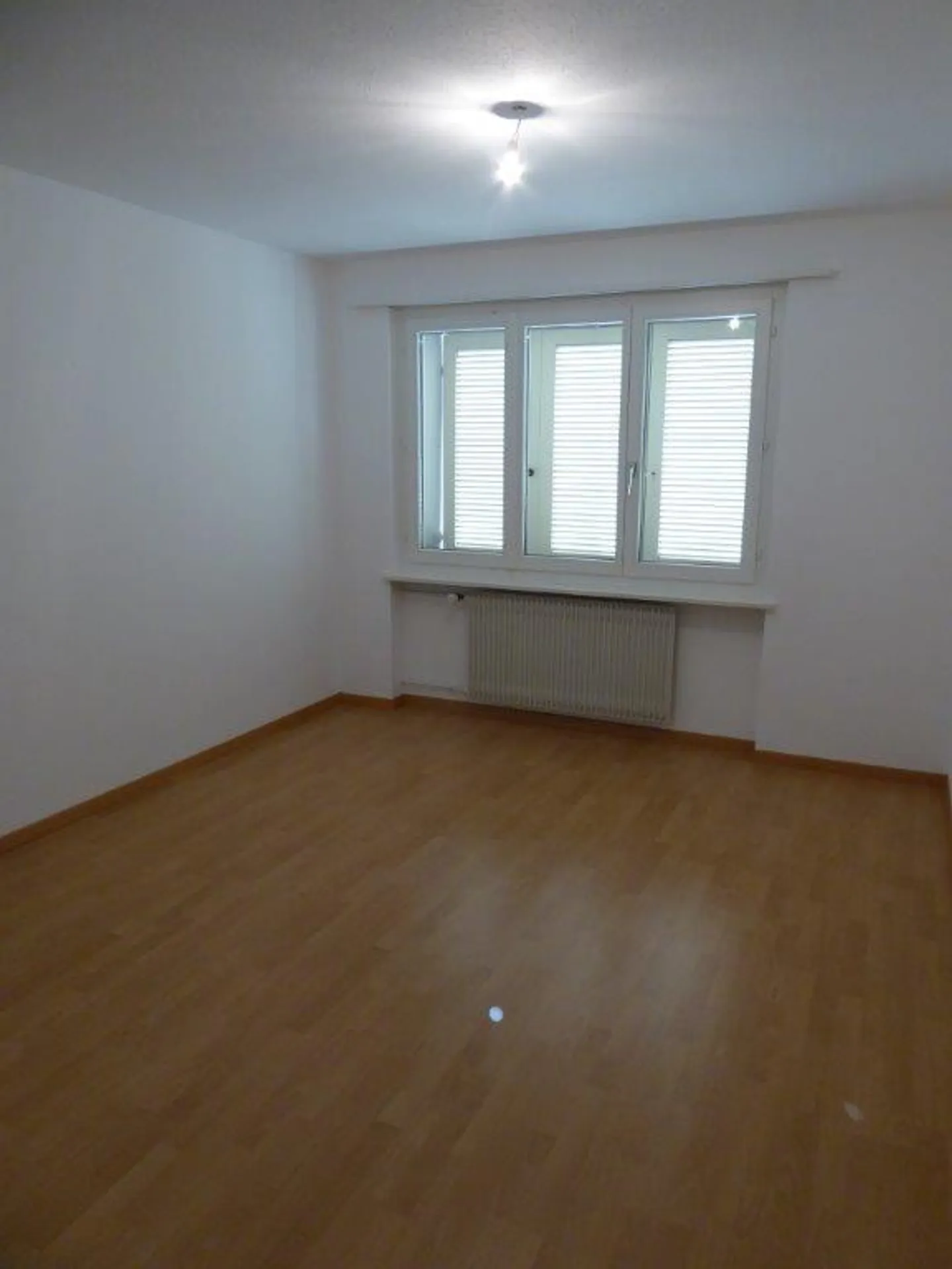 Helle 3.5-Zimmerwohnung mit Balkon - Foto 5 von 7