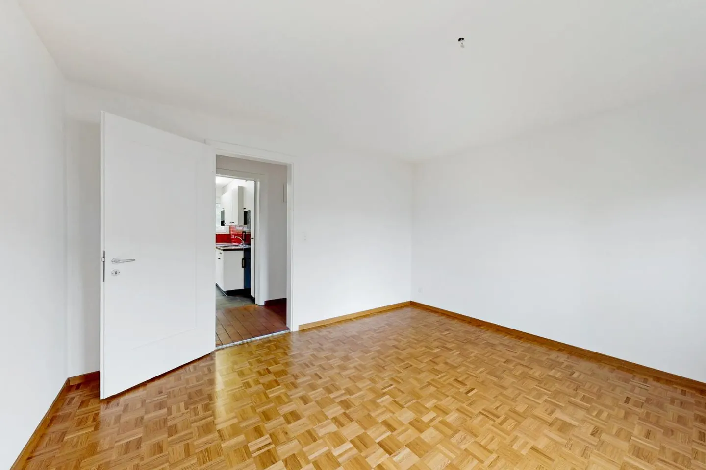 4-room apartment - Photo 4 of 8