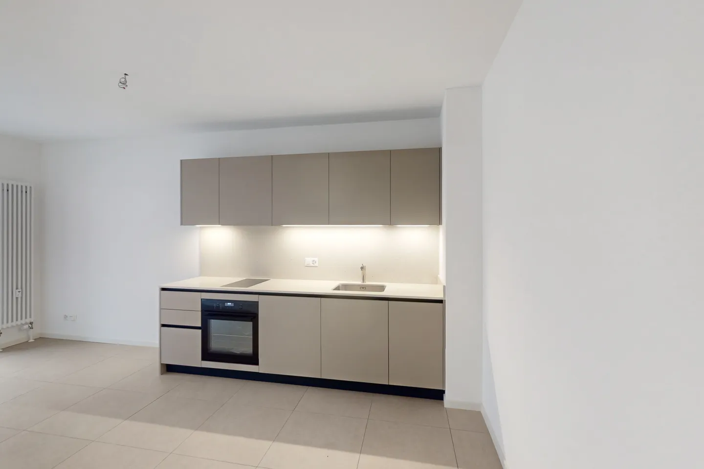 Appartamento moderno sul Lago Maggiore - Foto 2 di 2