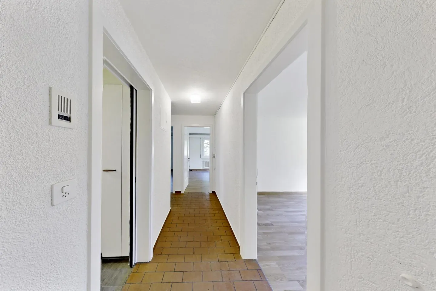 4-room apartment - Photo 7 of 8