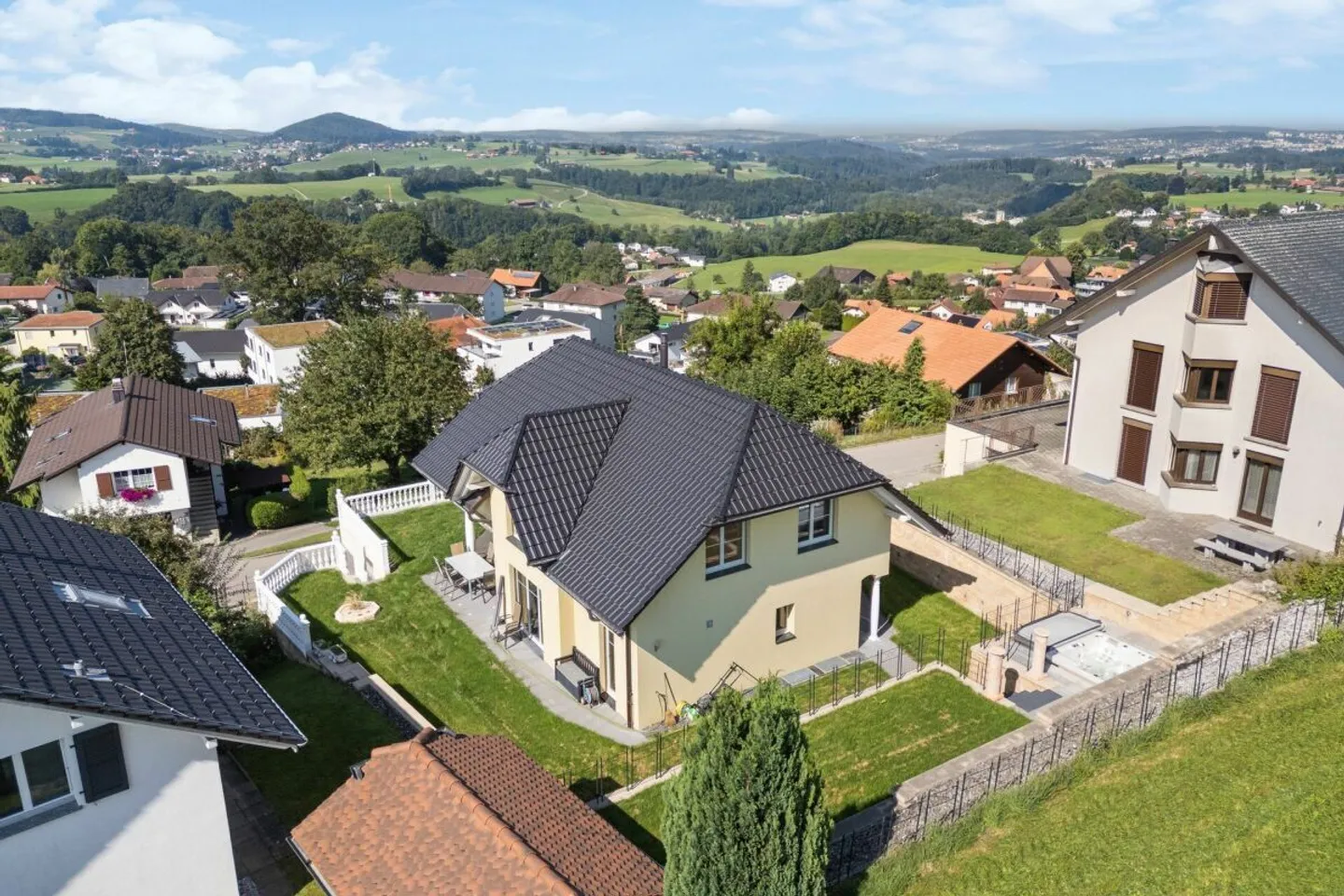 Villa a Giffers - Foto 14 di 14