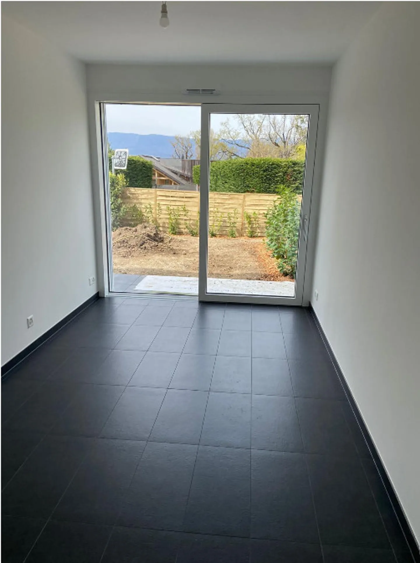 Neues Appartement mit Privatgarten - Foto 6 von 6
