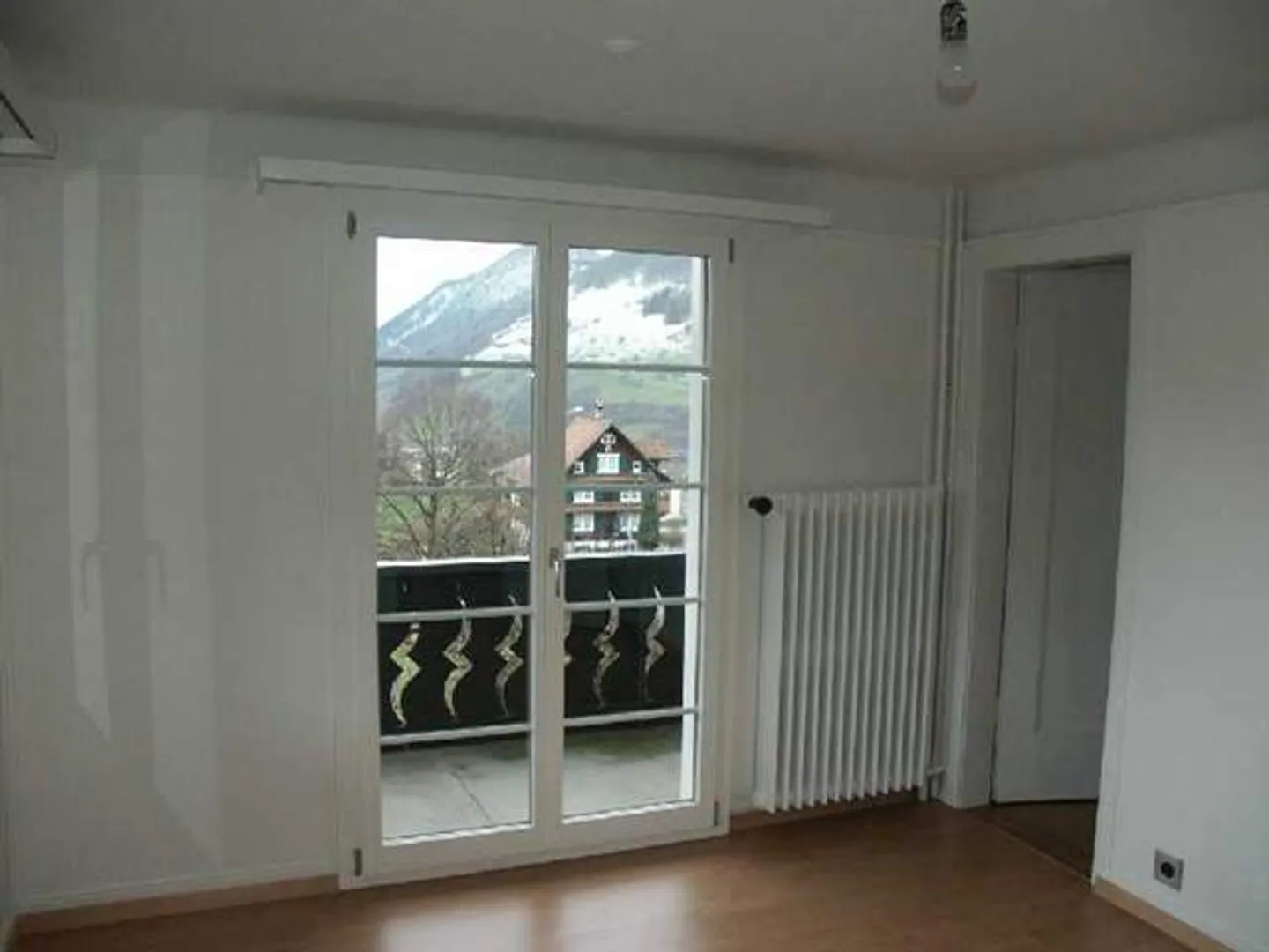 4½ Room Chalet Apartment 2nd Floor - Photo 6 of 15