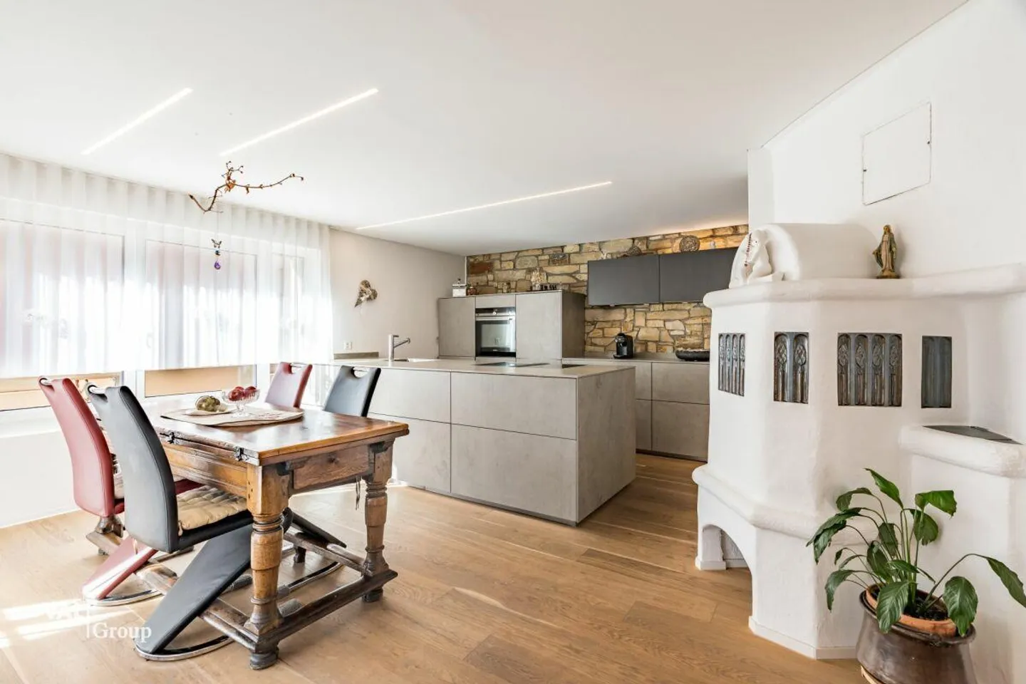 Grosszügiges Einfamilienhaus in Lalden - Foto 2 von 30