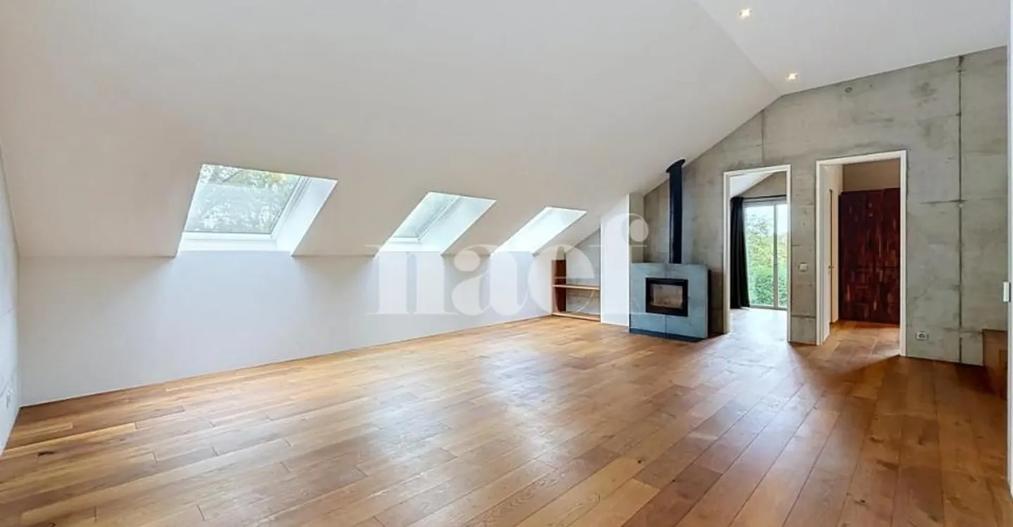 Appartement Contemporain avec Vue sur le Lac - Photo 1 sur 11