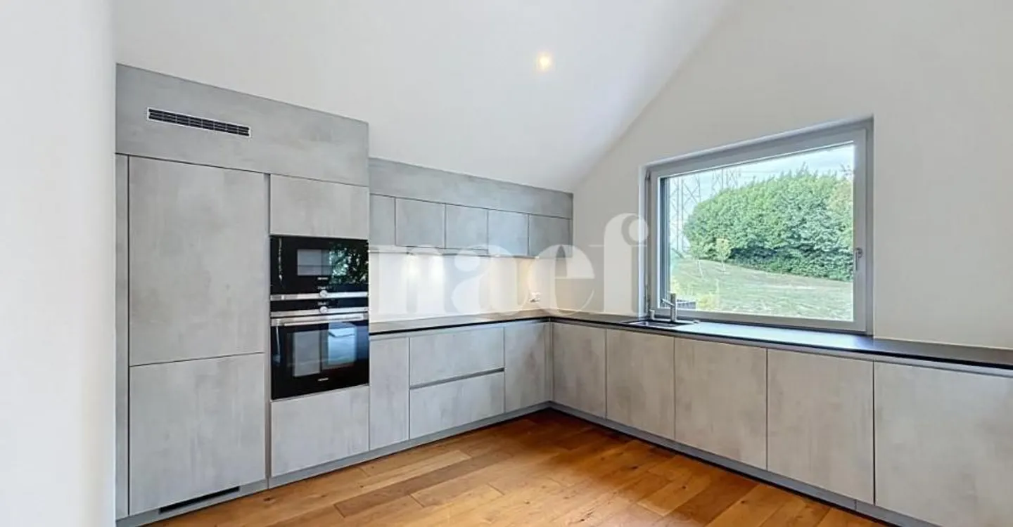 Appartement Contemporain avec Vue sur le Lac - Photo 3 sur 11