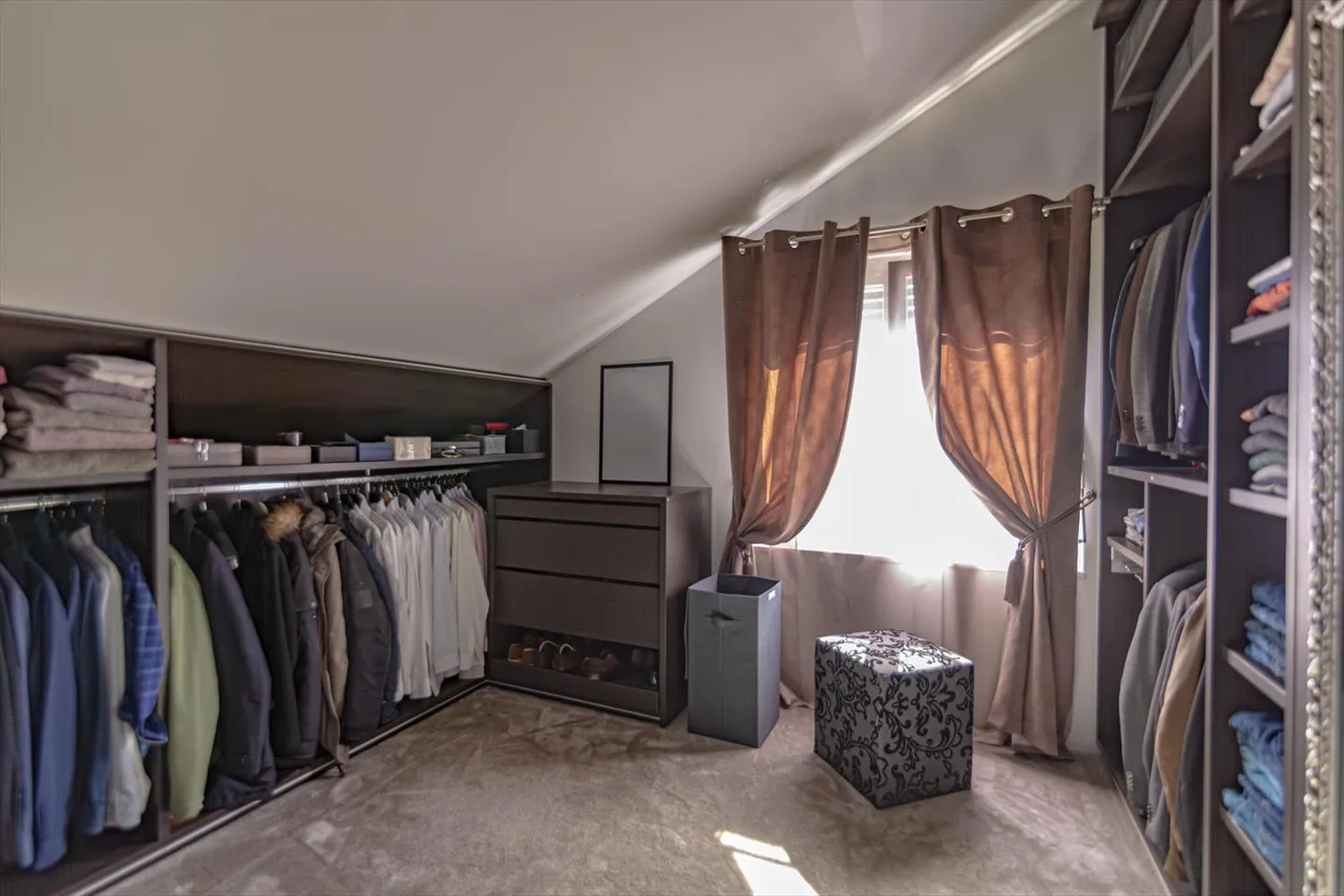 Magnifica villa indipendente di 9 stanze con studio indipendente a Corsier GE - Foto 12 di 17