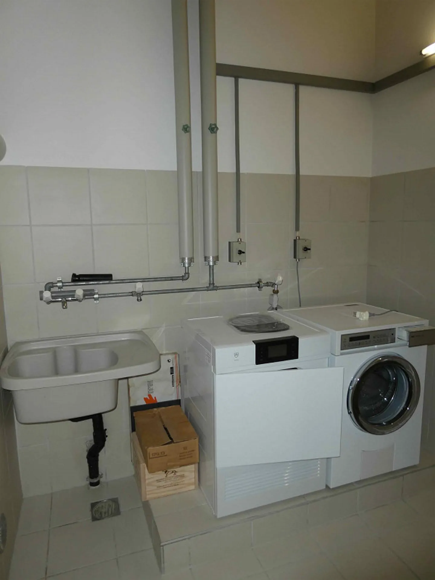 Un gioiello nel mezzo della ristrettezza - Foto 13 di 13