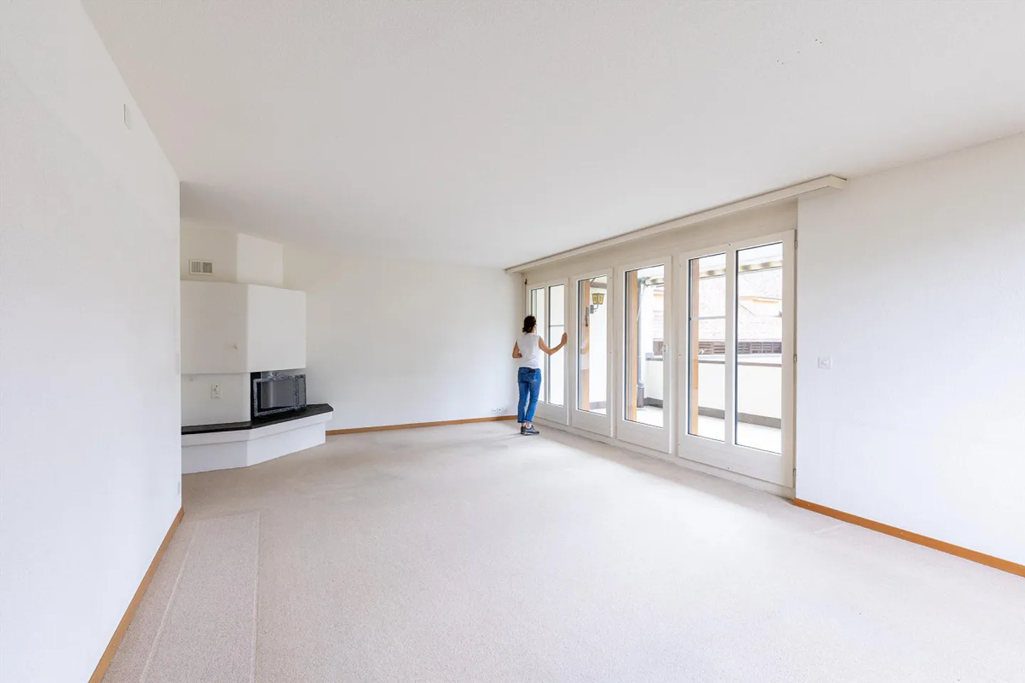 Appartamento affascinante di 4.5 stanze con balcone in vendita a Niederscherli - Foto 2 di 21