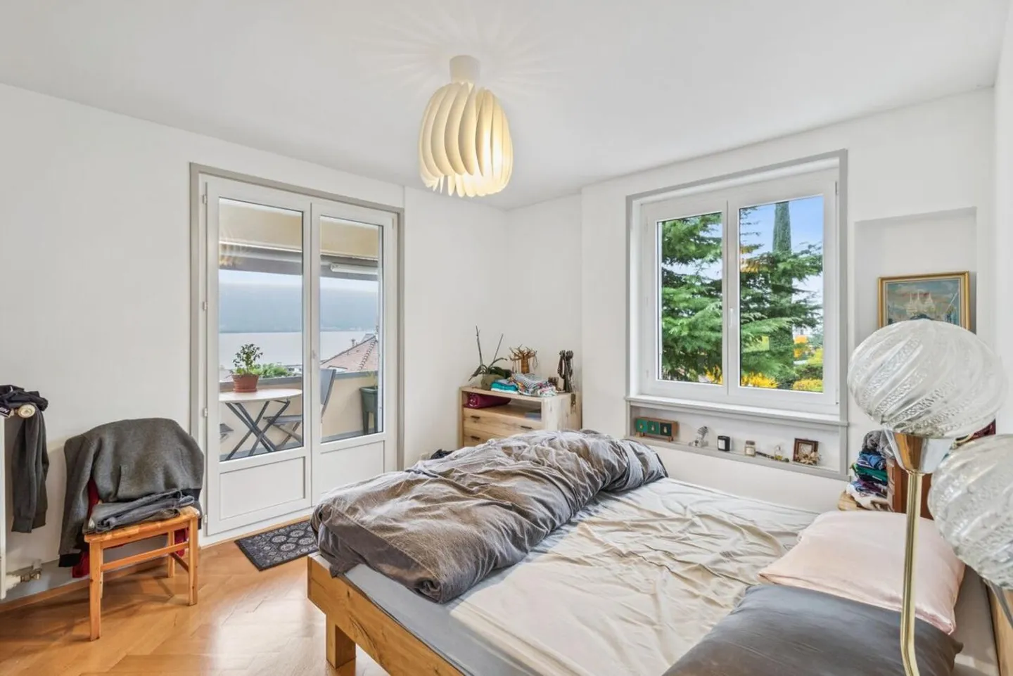 Vue extraordinaire - Bel appartement de 3,5 pièces près du centre de Montreux - Photo 4 sur 8