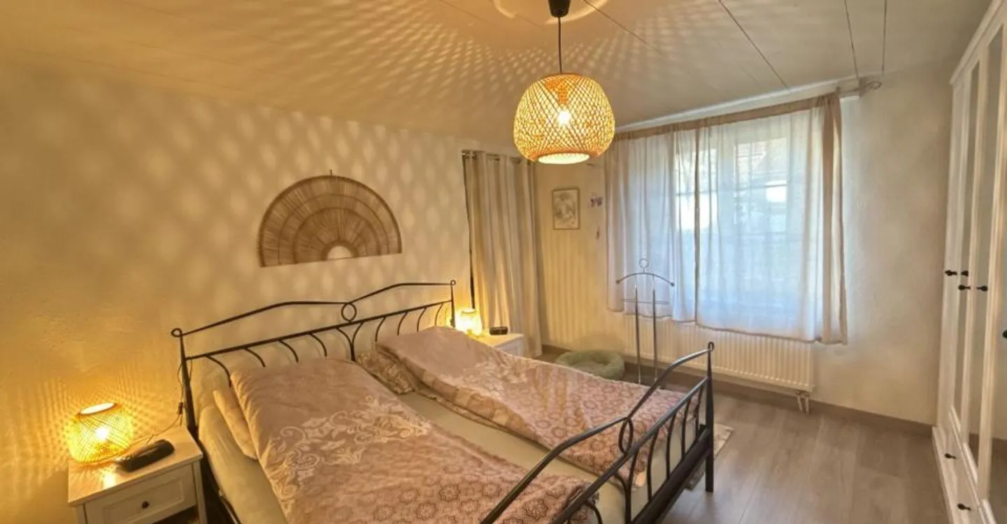 Exclusive Ground-Floor Apartment - Photo 7 of 12