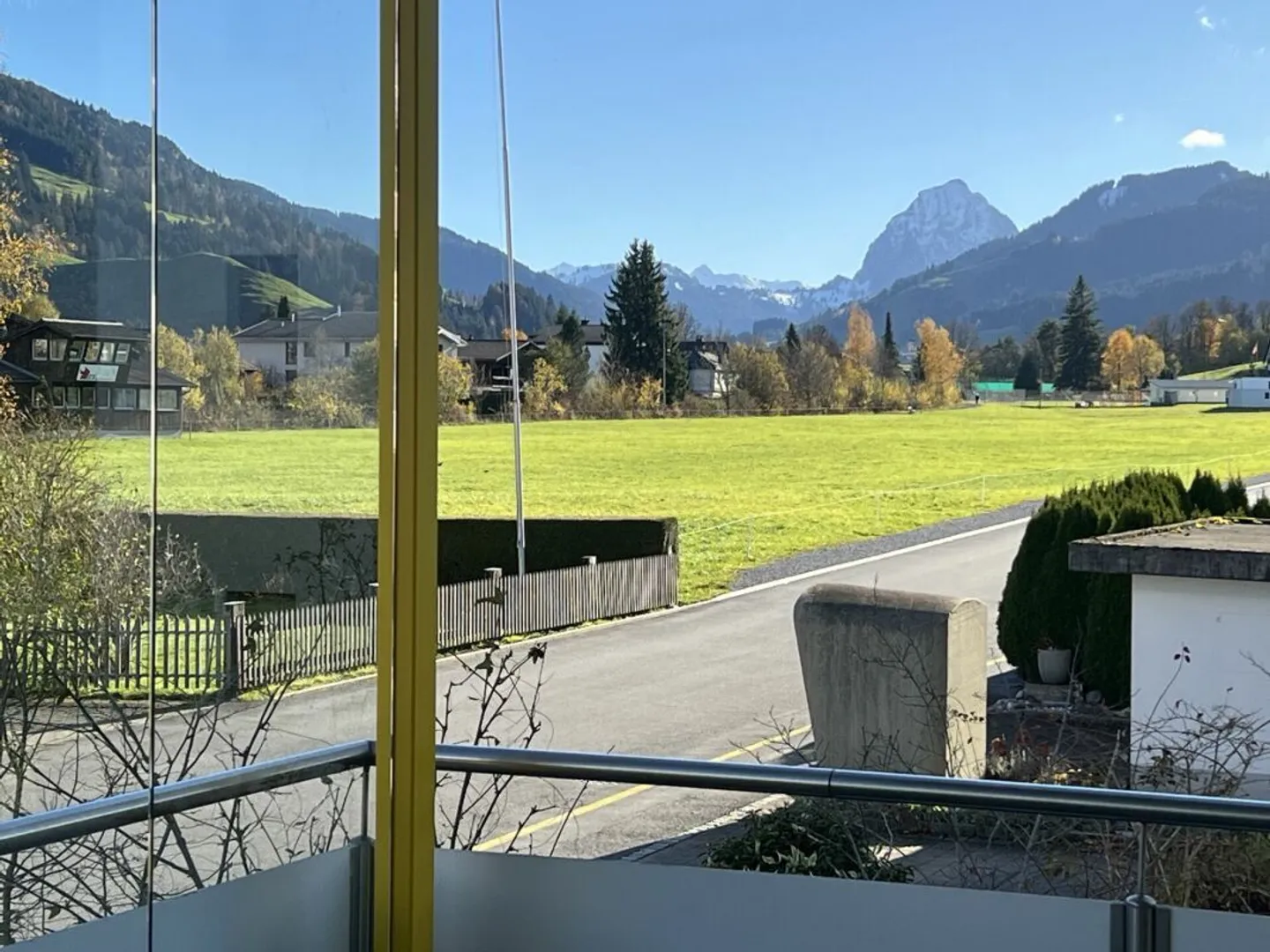 Esperienza abitativa esclusiva con stile - a pochi passi dal centro di Einsiedeln - Foto 17 di 18