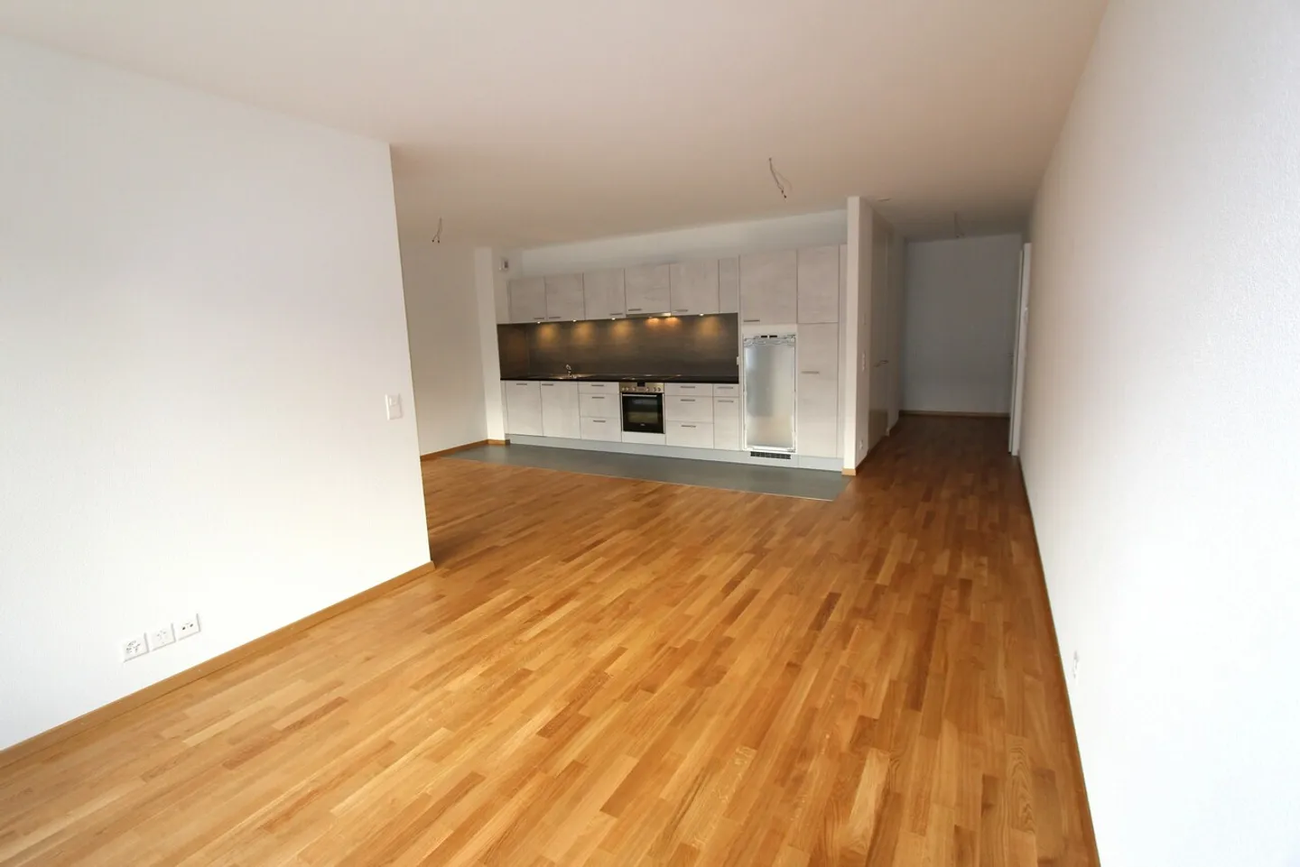 Bel appartement de 3,5 pièces à Martigny - Photo 3 sur 13