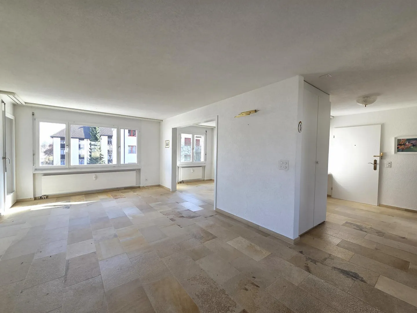 Appartement 3.5 pièces central situé dans un endroit calme - Photo 1 sur 10