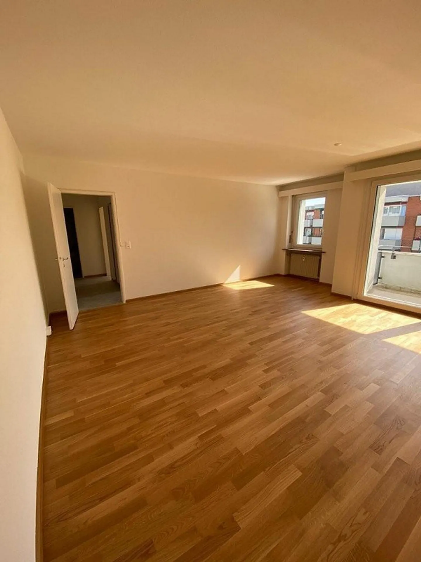 Grande appartement de 6 pièces cherche de nouveaux résidents - également adapté comme colocation - Photo 4 sur 6