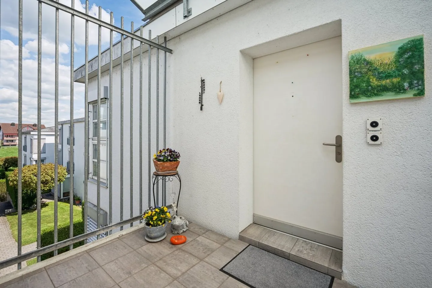 Charming Attic Apartment - Photo 3 of 9