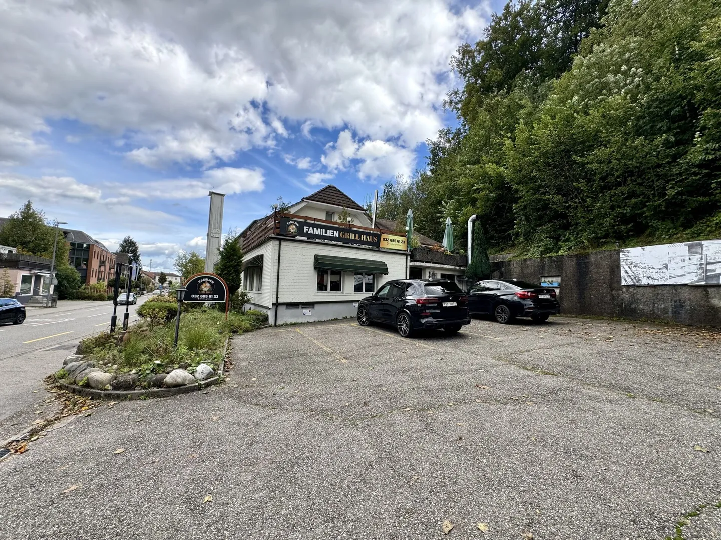 Edificio residenziale e commerciale ideale nel centro di Zuchwil - Foto 3 di 18