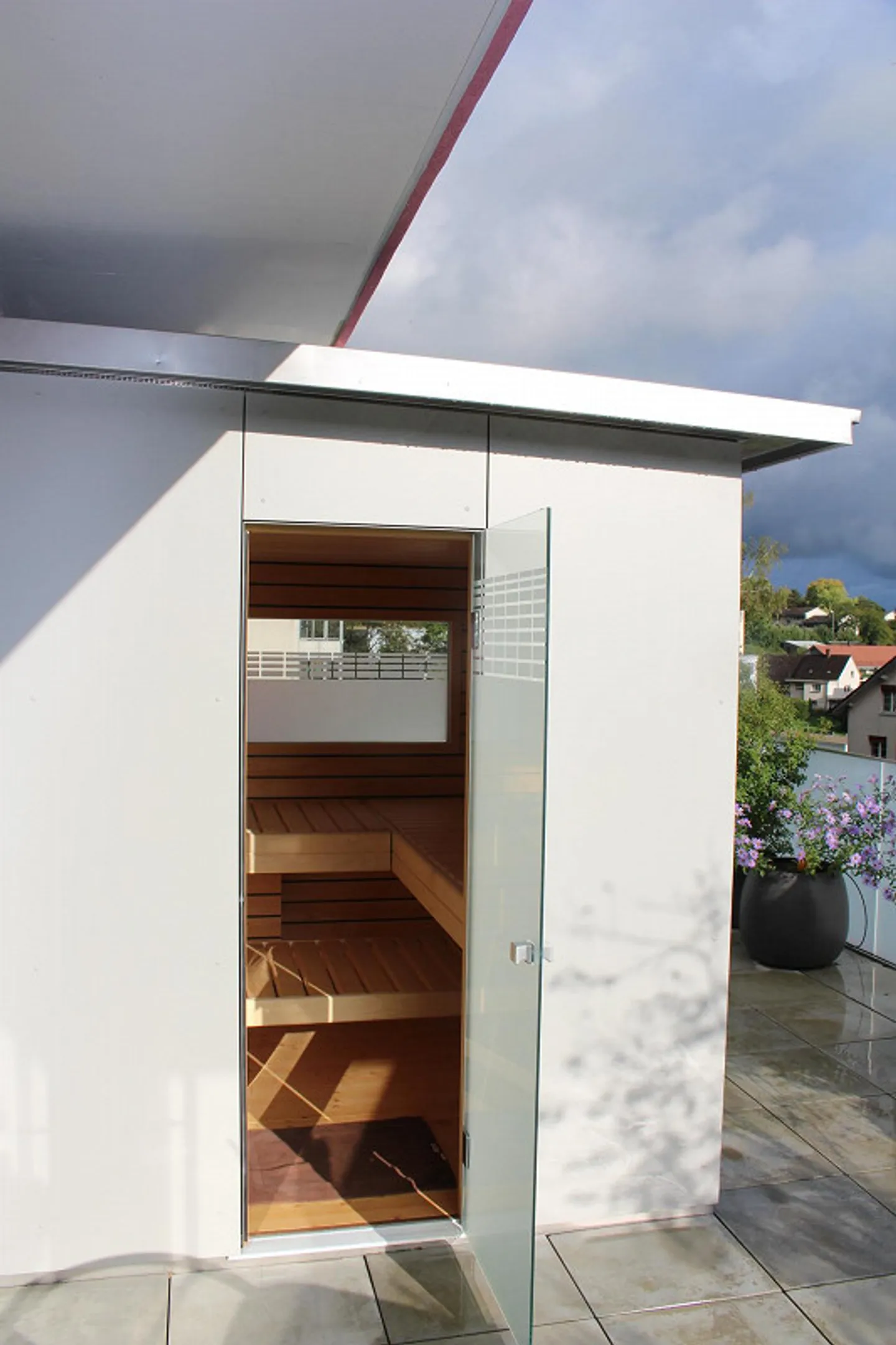 Modernes Einfamilienhaus mit Dachterrasse - Foto 22 von 30