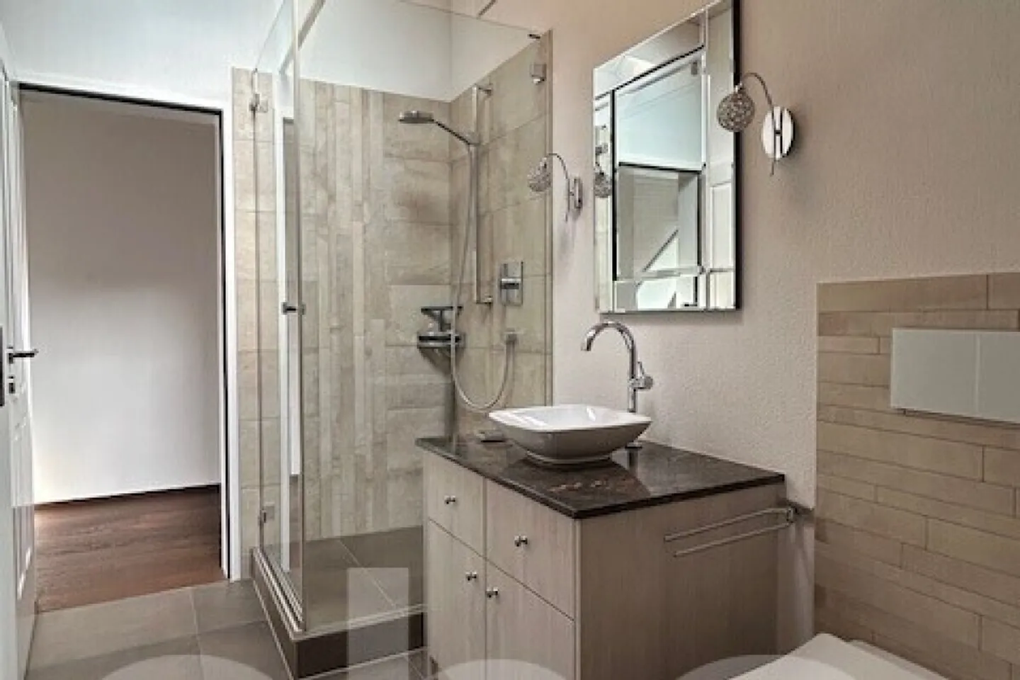 Appartamento attico esclusivo con vista a Kerzers - Foto 10 di 10