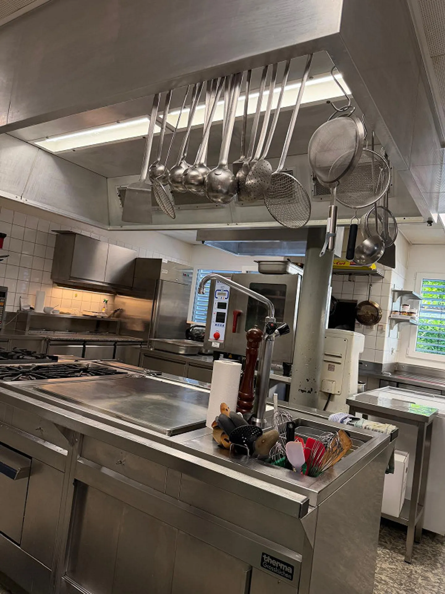570 m2 Attractive restaurant for rent - Photo 10 of 10