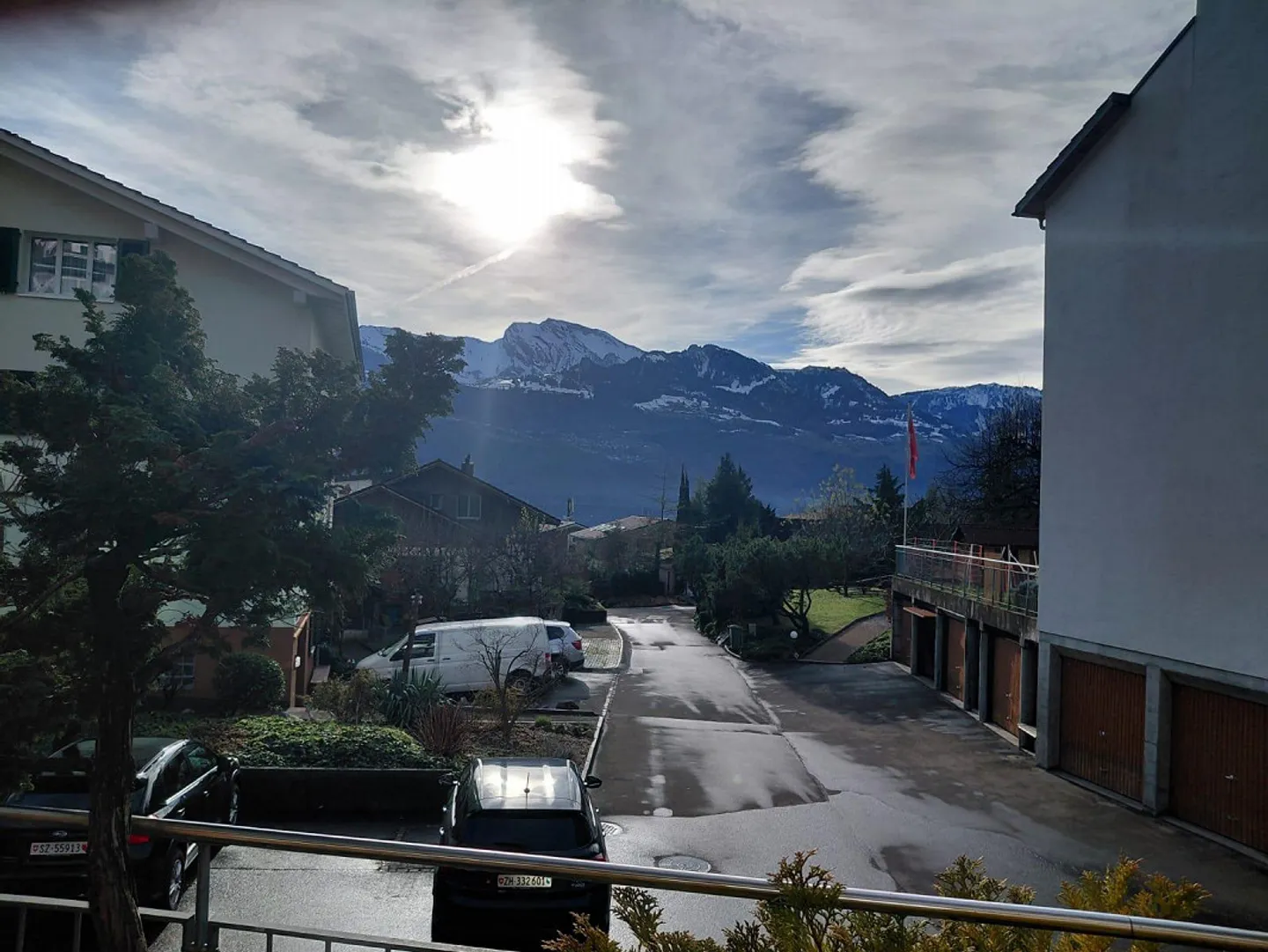 Cozy home in a quiet, lake-side location - Photo 11 of 18